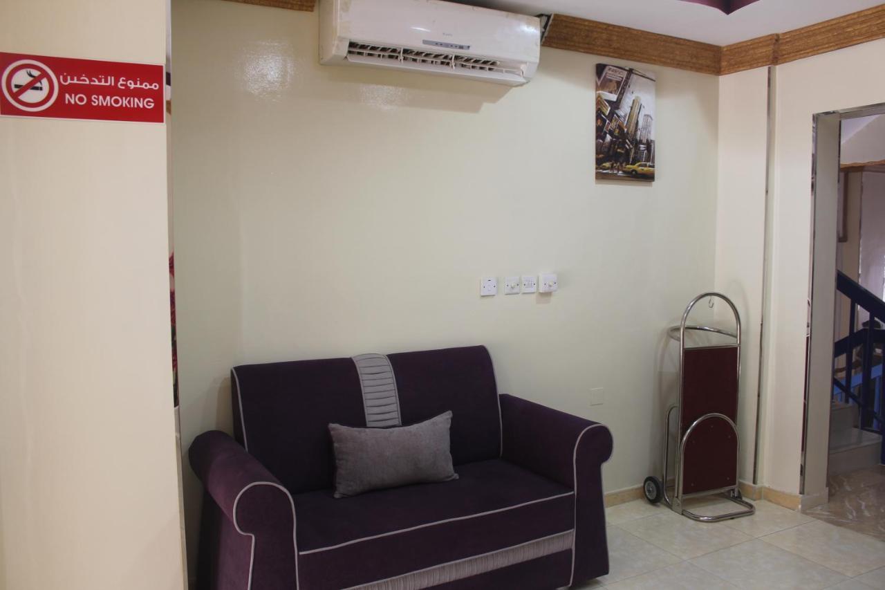 Al Aman Hotel Apartment Al Buraimi Exterior photo