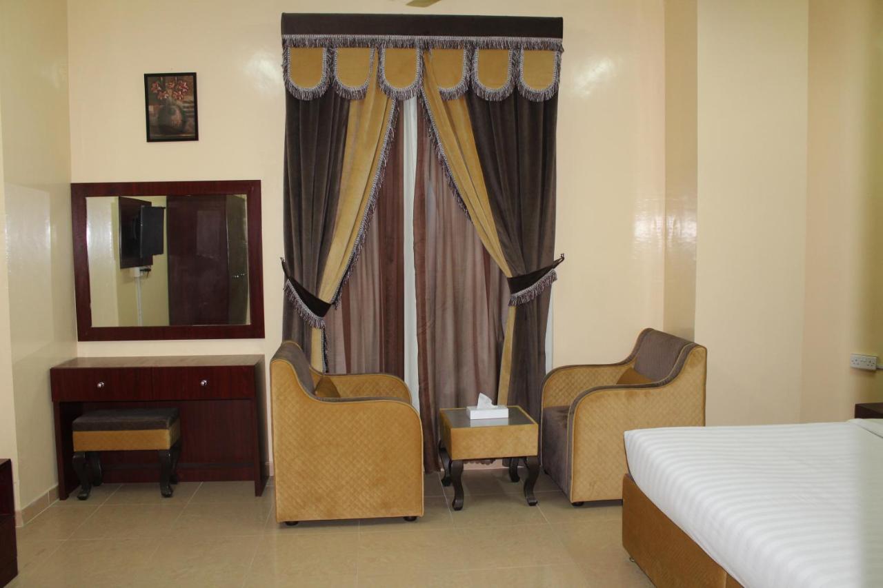 Al Aman Hotel Apartment Al Buraimi Exterior photo